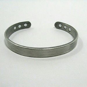 Anti-inflammatory Pain Relief Magnetic Bangle NWOT